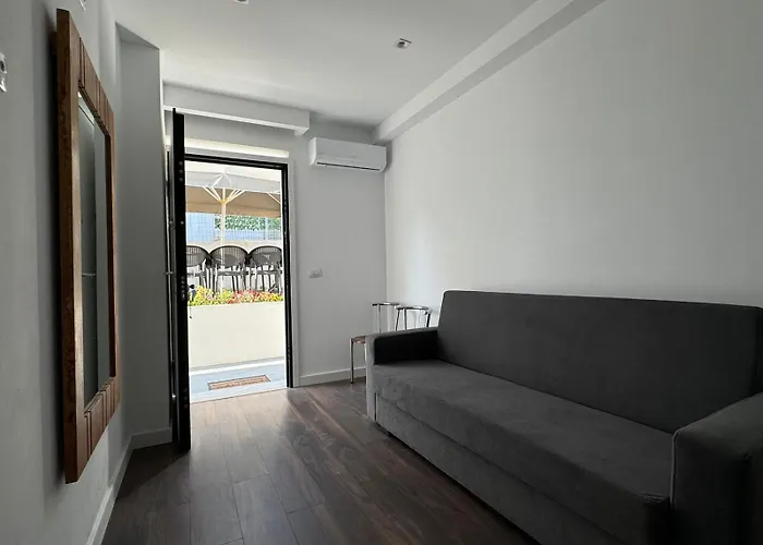 Sulozeqi Apartments