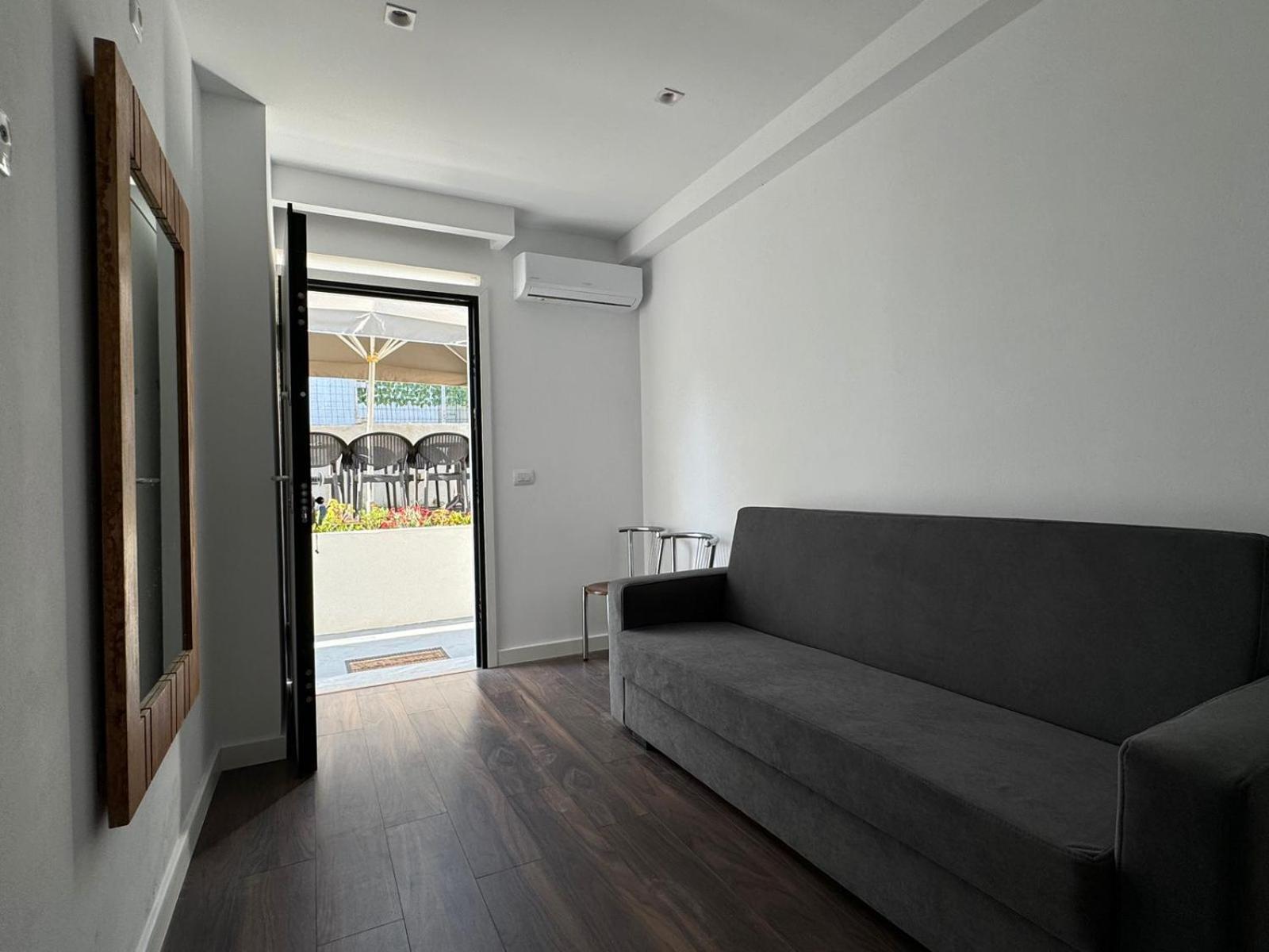 Apartment Sulozeqi